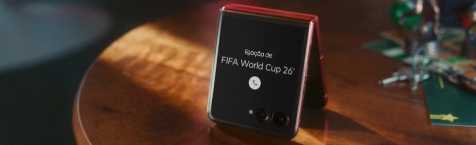 O-futebol-te-chama.-E-a-Motorola-atende.